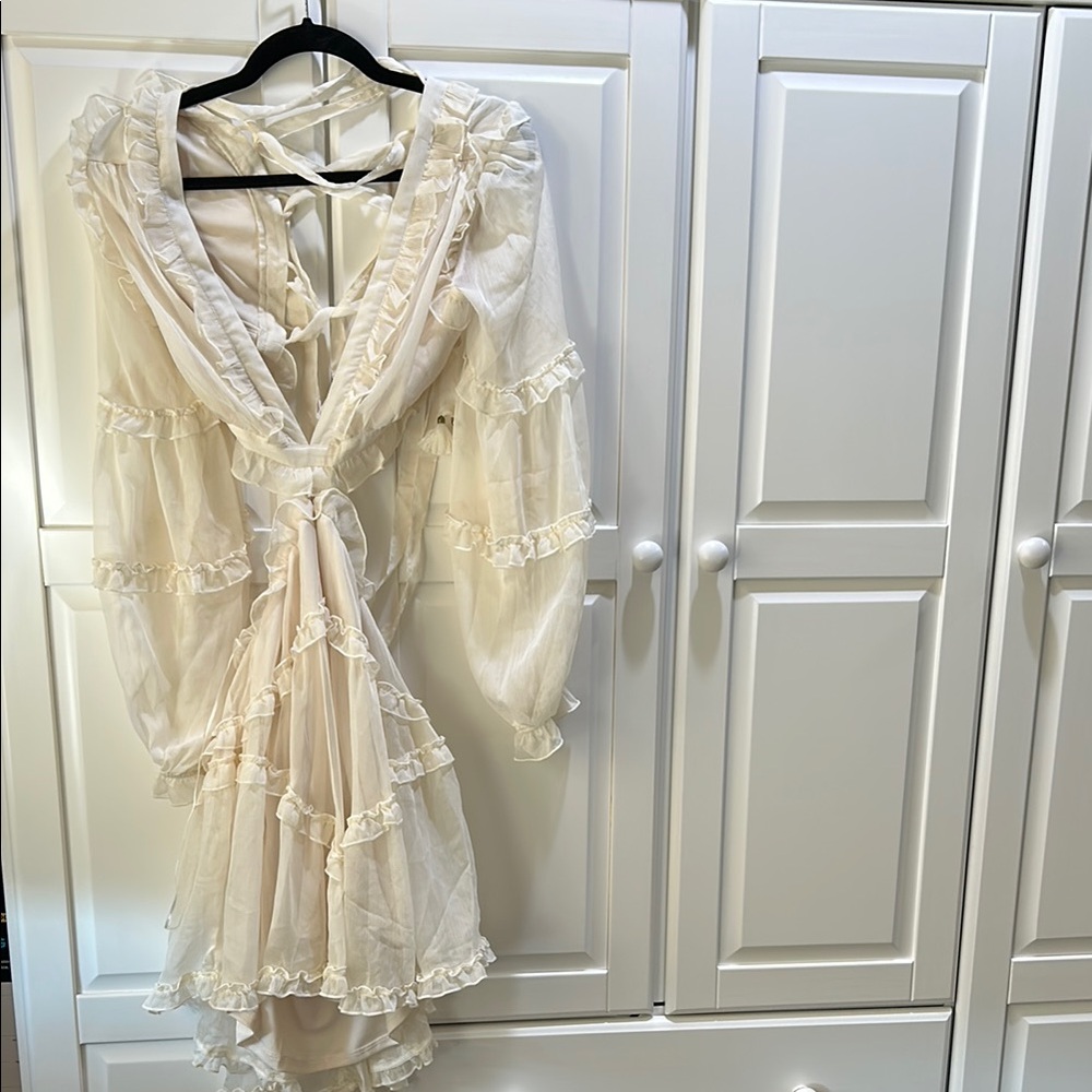 NWT Elegant Cream Ruffled Long Sleeve Dress